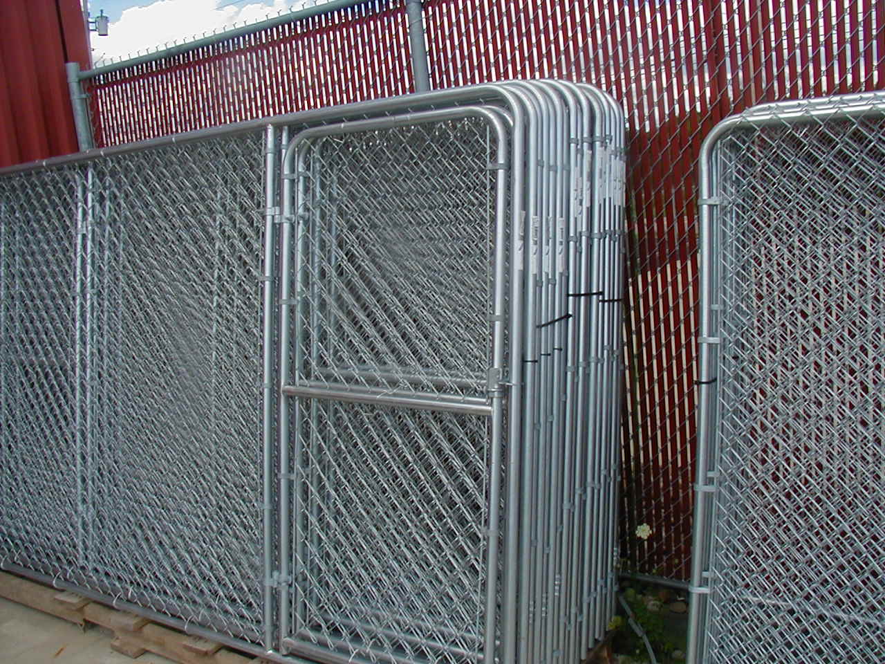 dog kennel with fence