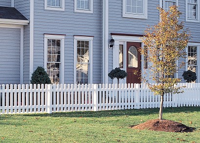 Yorkshire Traditional Vinyl Fence