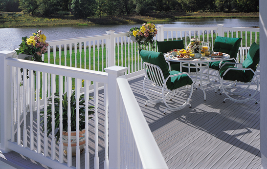 Oxford Vinyl Railing