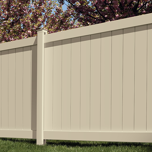 Honey Blend Vinyl Fencing